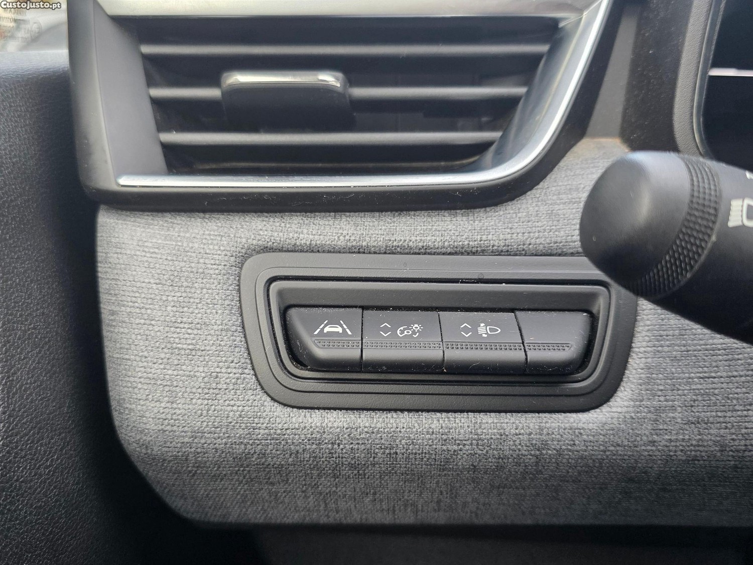 Mitsubishi Colt 1.0 MPI-T Invite — fotografia 10