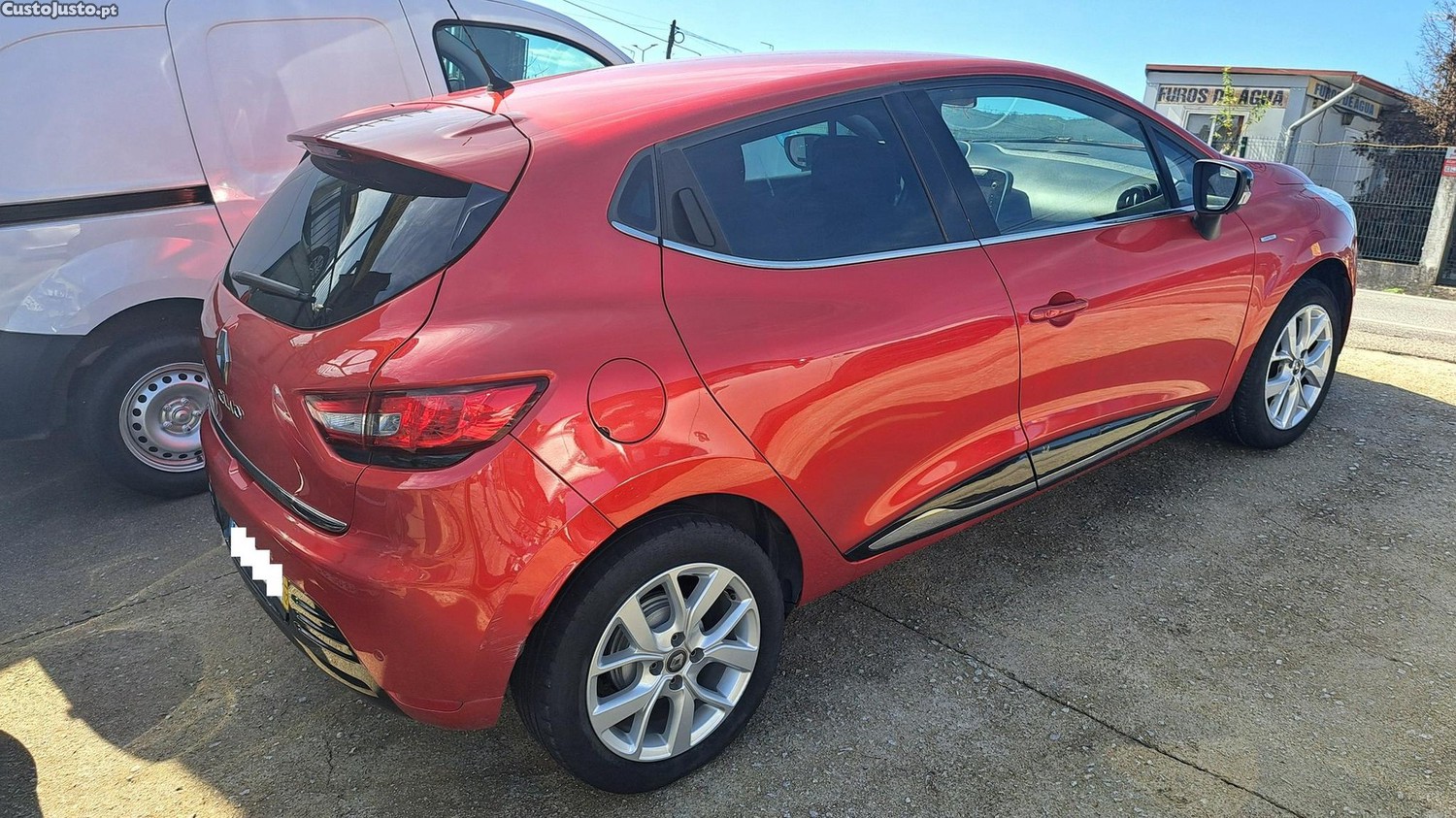 Renault Clio 1.5 dCi Limited — fotografia 2