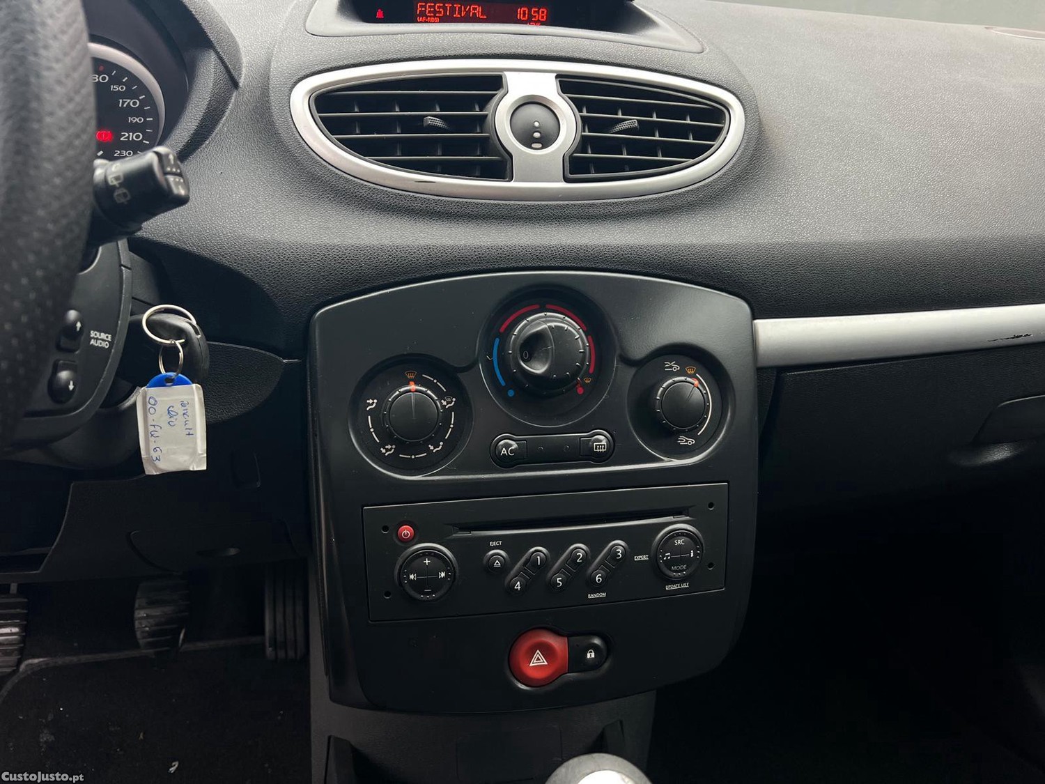 Renault Clio 1.2 16V Dynamique — fotografia 4