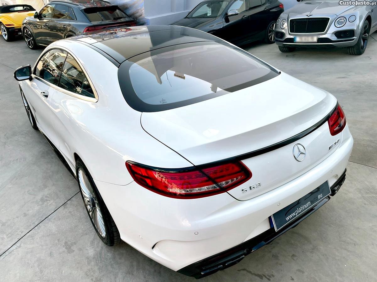 Mercedes-Benz S 63 AMG V8 Bi-Turbo 4-Matic — fotografia 5
