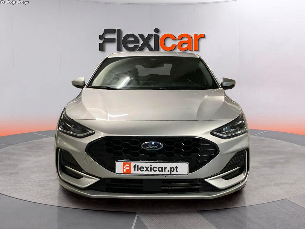 Ford Focus 1.0 EcoBoost MHEV ST-Line — fotografia 18