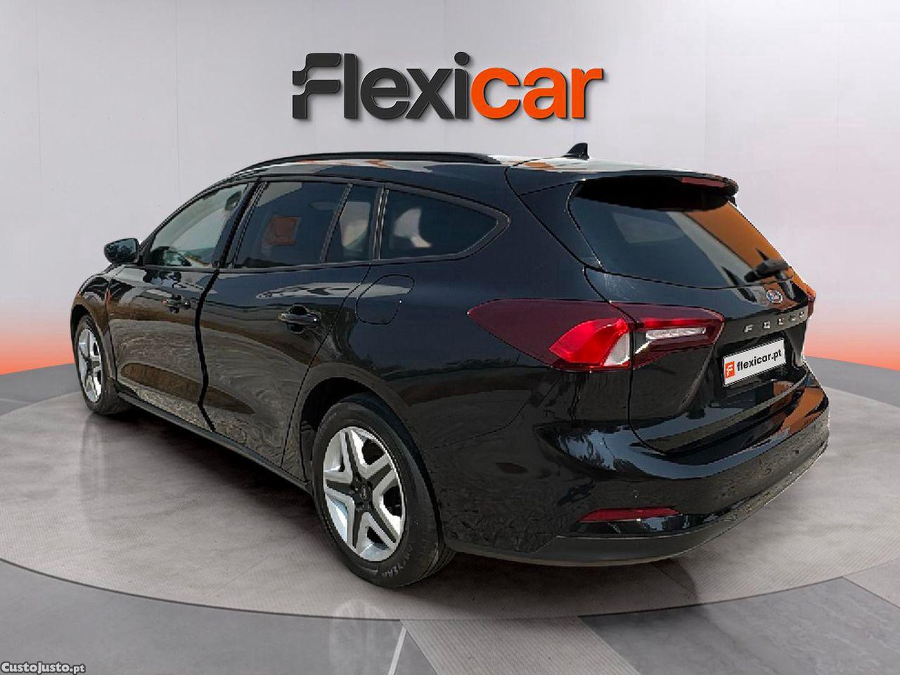 Ford Focus SW 1.0 EcoBoost Connected — fotografia 13