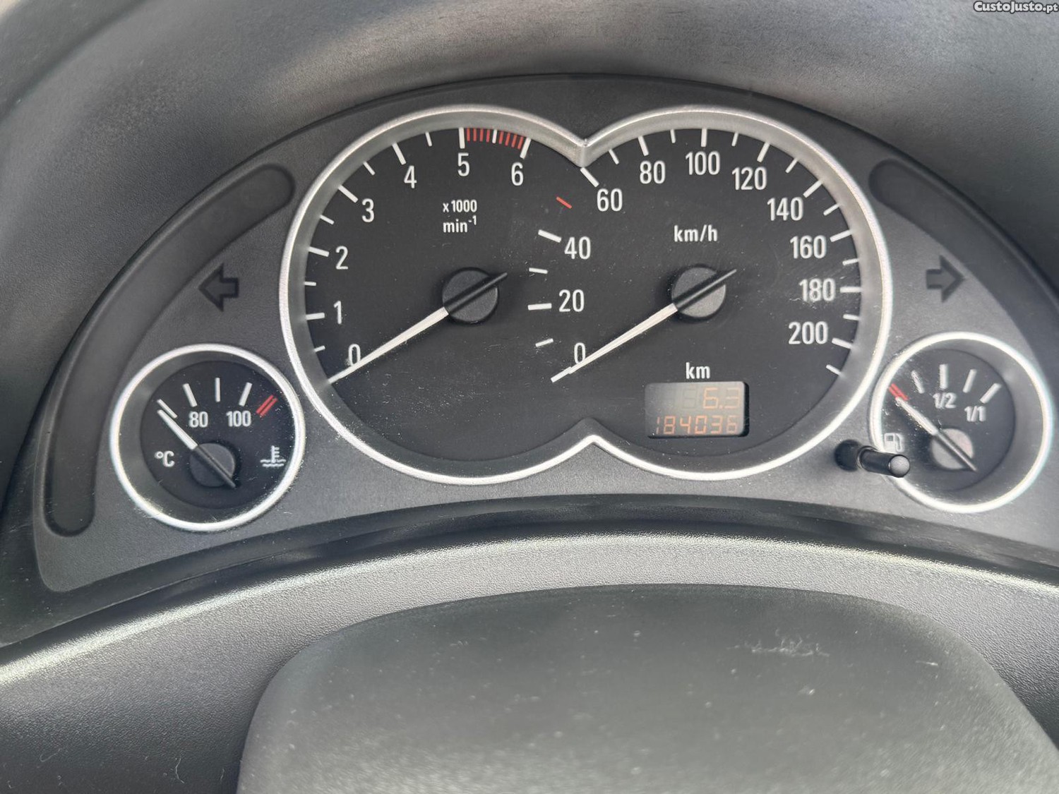 Opel Tigra TwinTop 1.3 CDTi — fotografia 6
