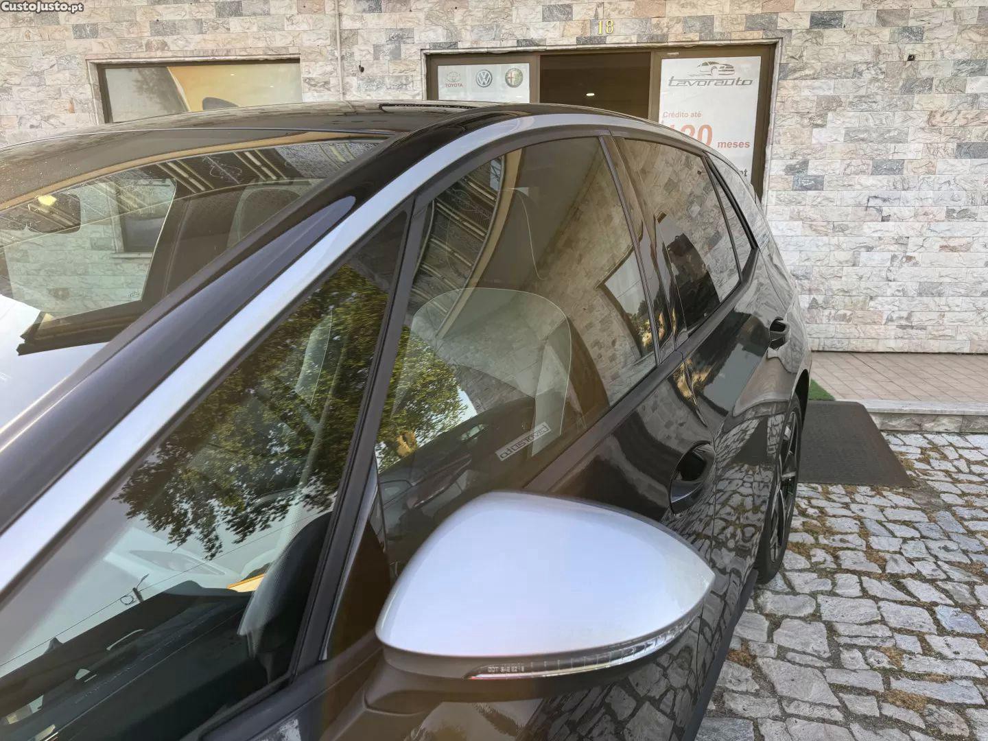Volkswagen ID.3 58 kwh 1st — fotografia 8