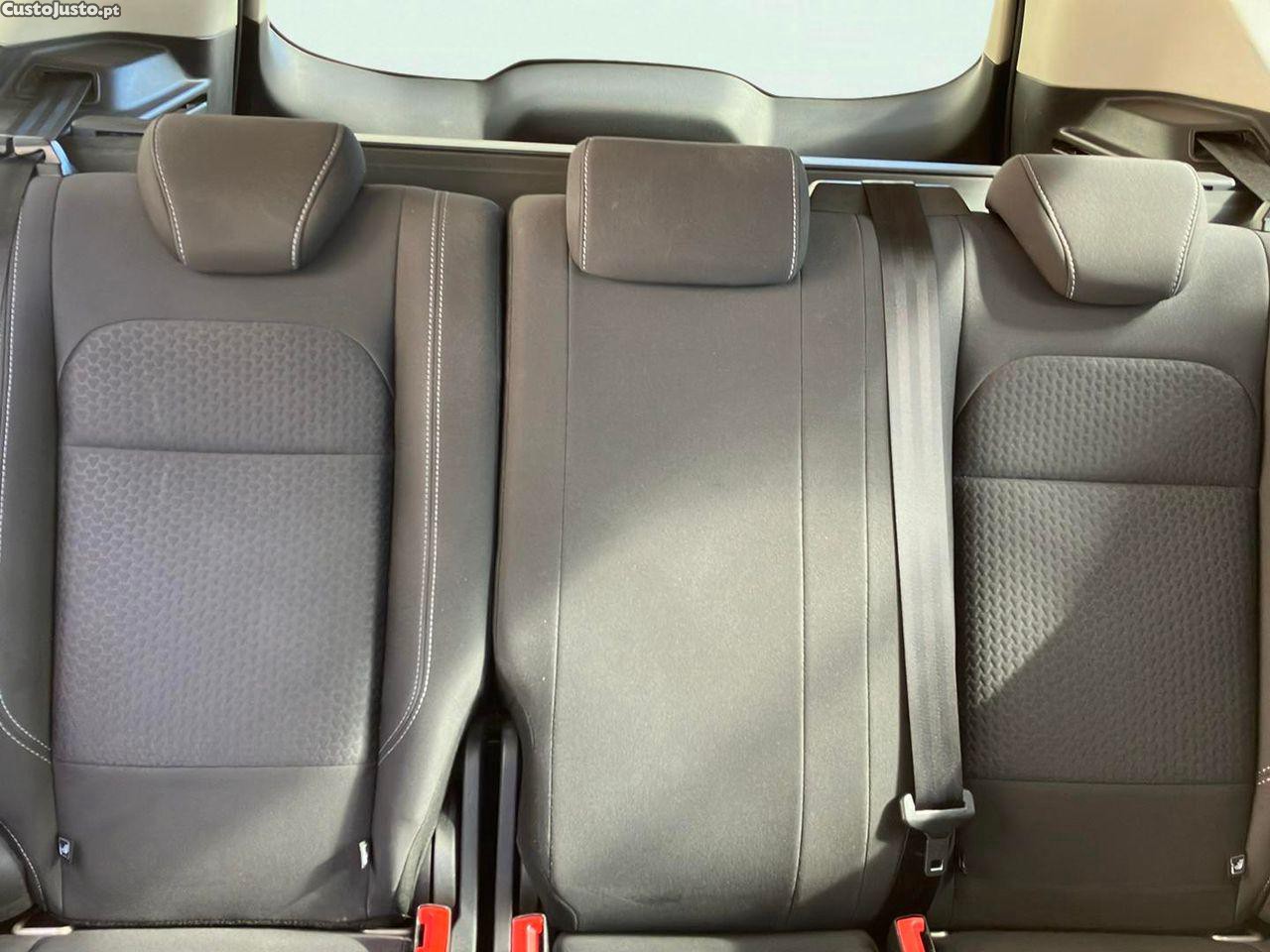 Ford Kuga 1.5 TDCi Titanium — fotografia 2