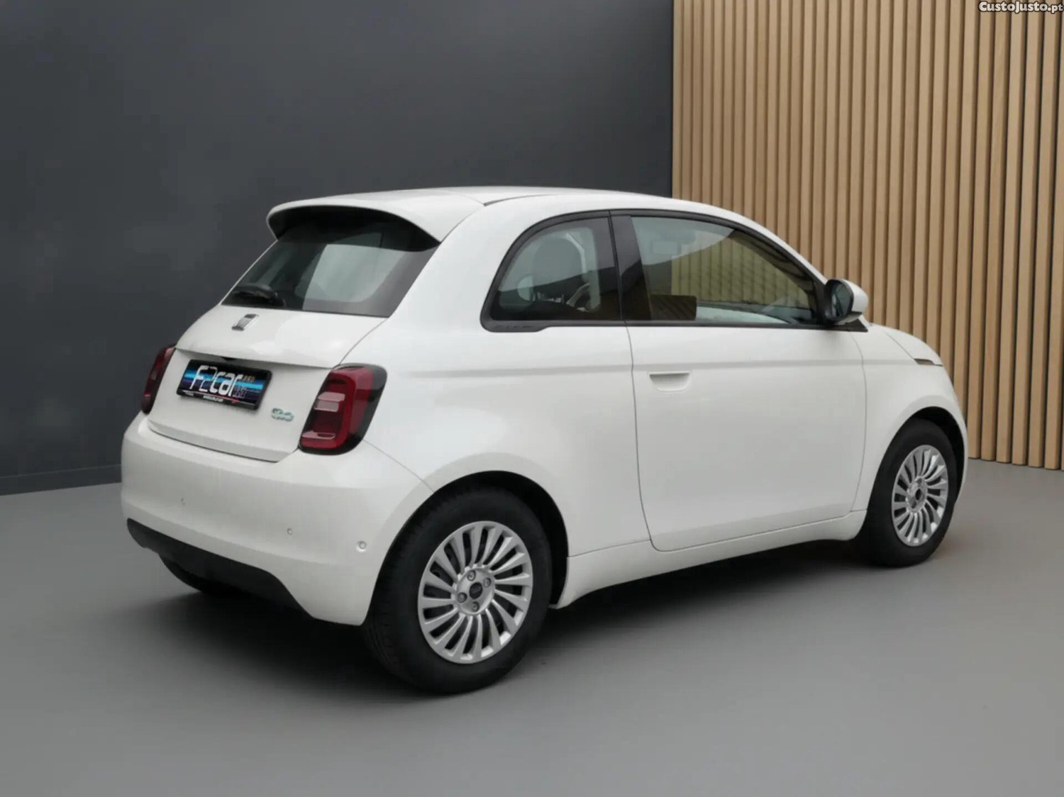 Fiat 500C 42 kWh Icon — fotografia 4