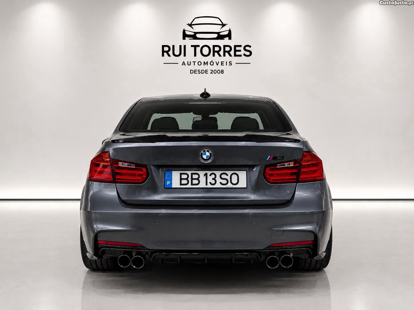 BMW 318 D PACK M EXTERIOR — fotografia 9