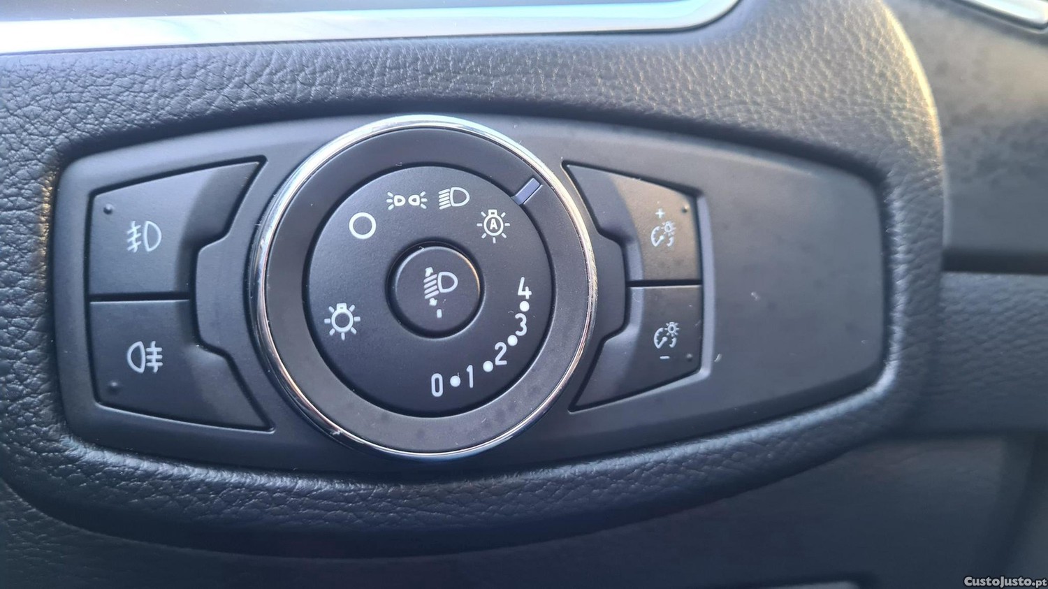 Ford S-Max 2.0 TDCi Titanium — fotografia 19