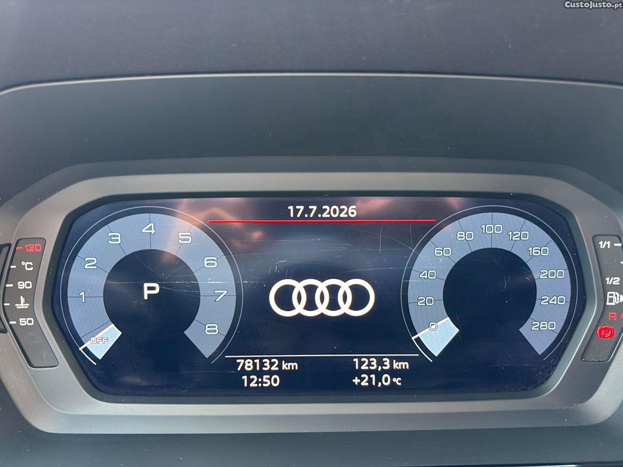 Audi A3 Sportback 30 TFSI S tronic — fotografia 7