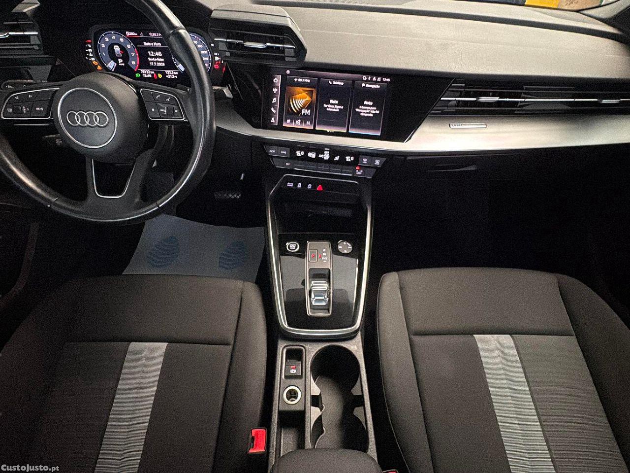 Audi A3 Sportback 30 TFSI S tronic — fotografia 5