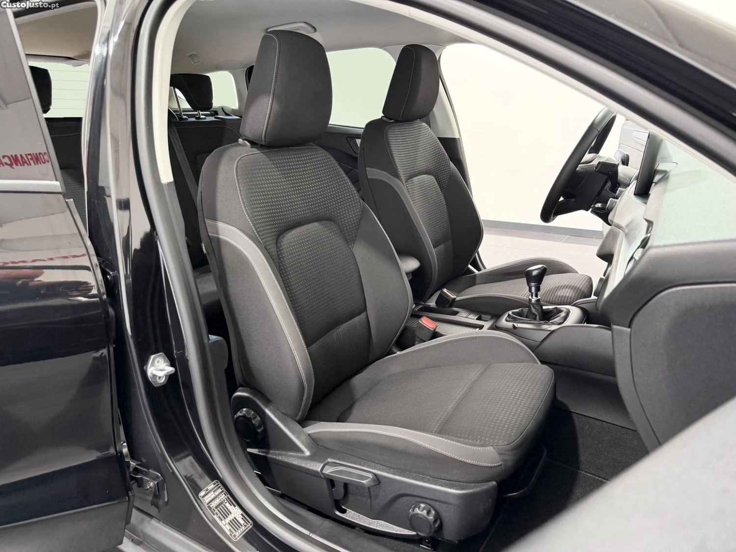 Ford Focus SW 1.0 ECOBOOST MHEV ACTIVE 125 CV — fotografia 8