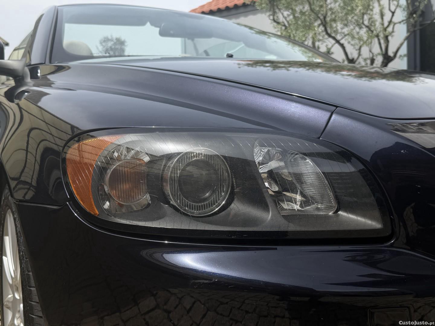 Volvo C70 2.0 D Momentum — fotografia 18