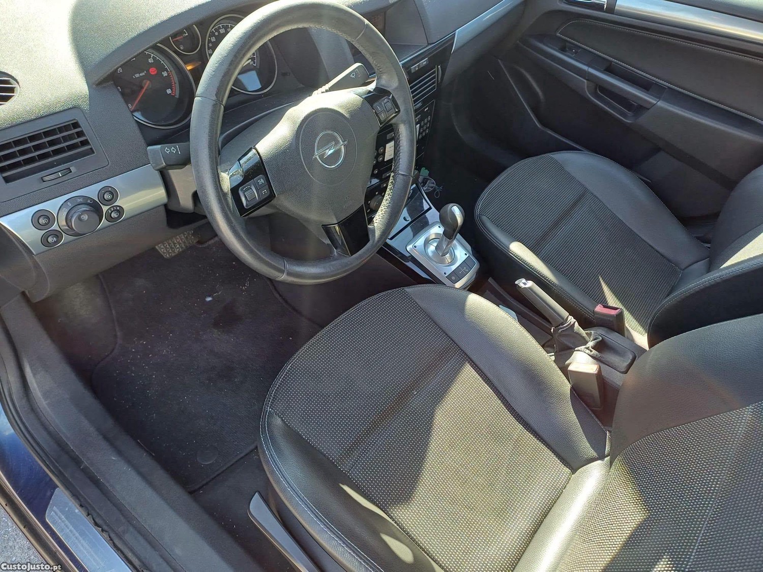 Opel Astra caixaautomatica Nacional — fotografia 7