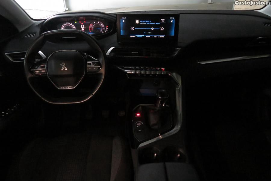 Peugeot 3008 1.5 BlueHDi Active P — fotografia 13