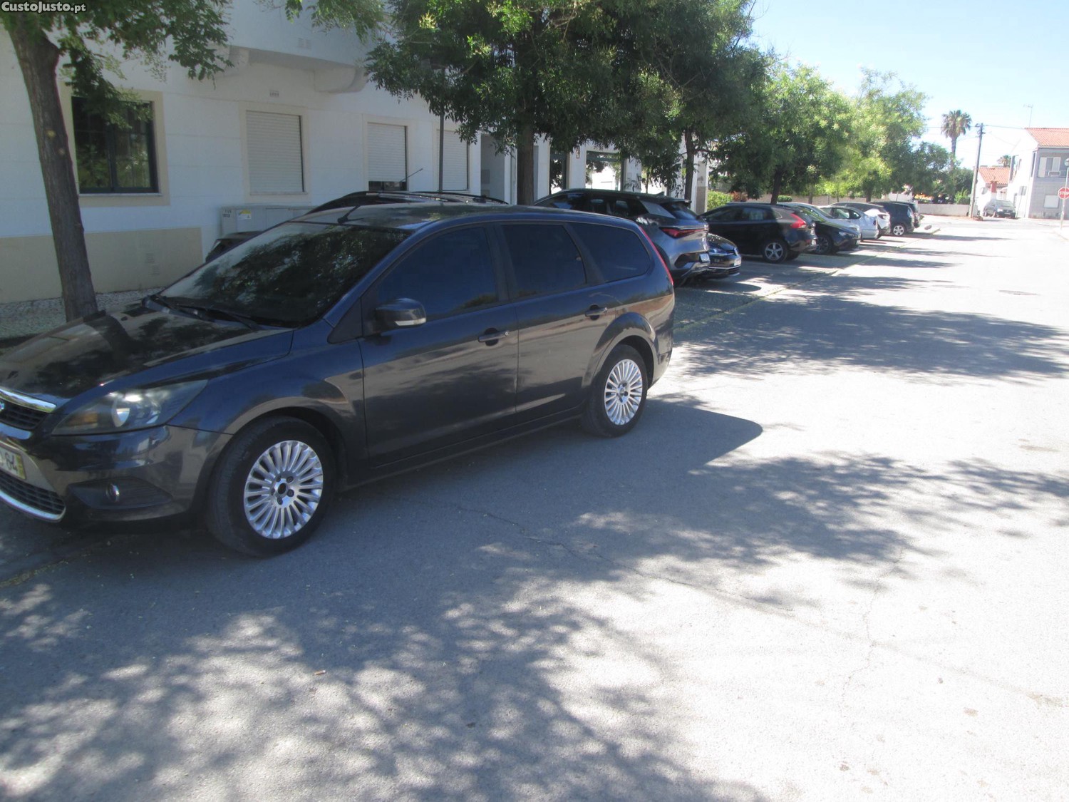 Ford Focus 1.6 Tdci — fotografia 2