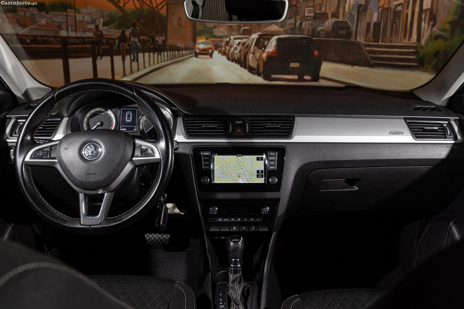 Skoda Rapid 1.4 TDi Ambition DSG — fotografia 16