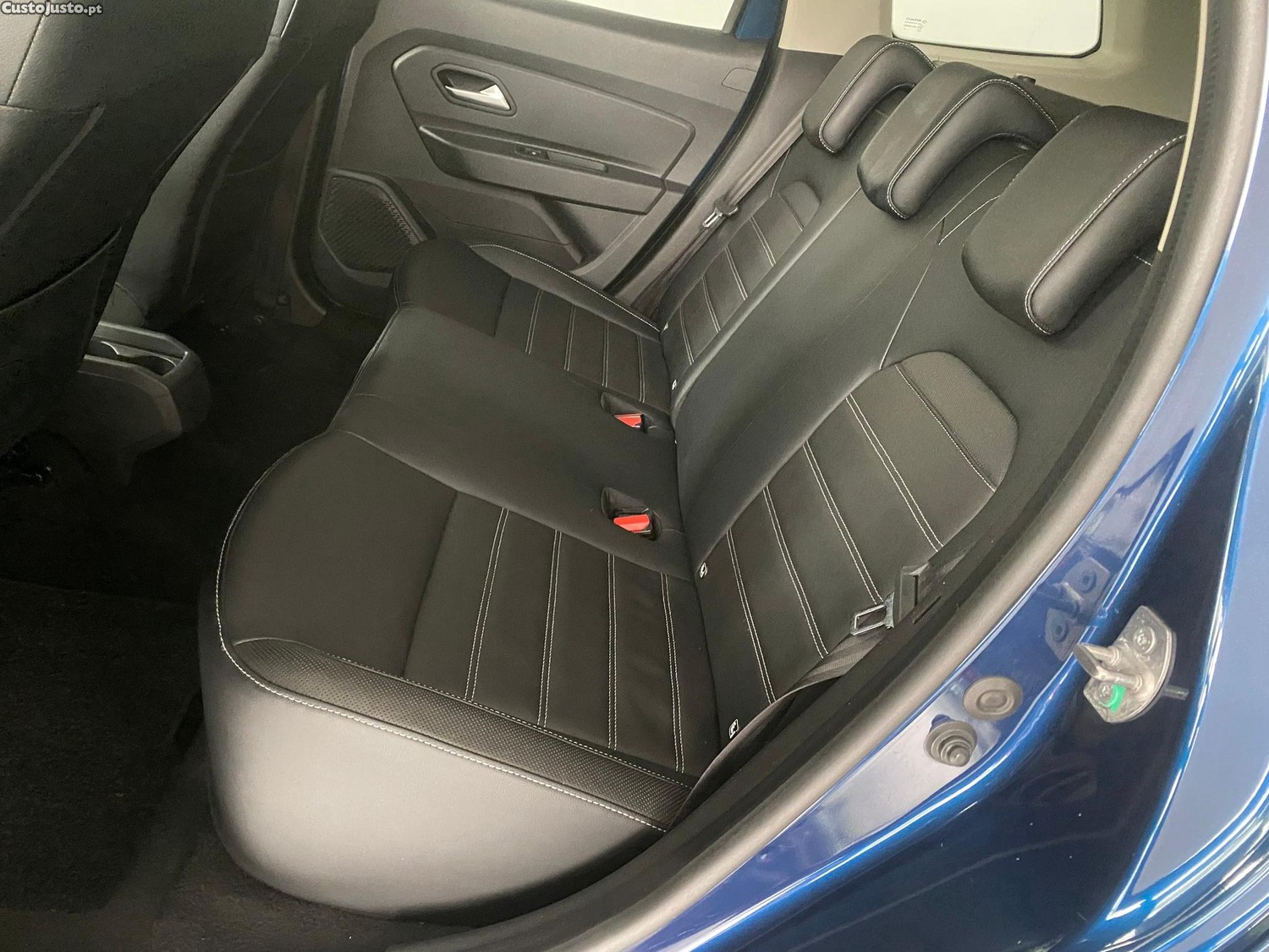 Dacia Duster 1.5 dCi Prestige — fotografia 10