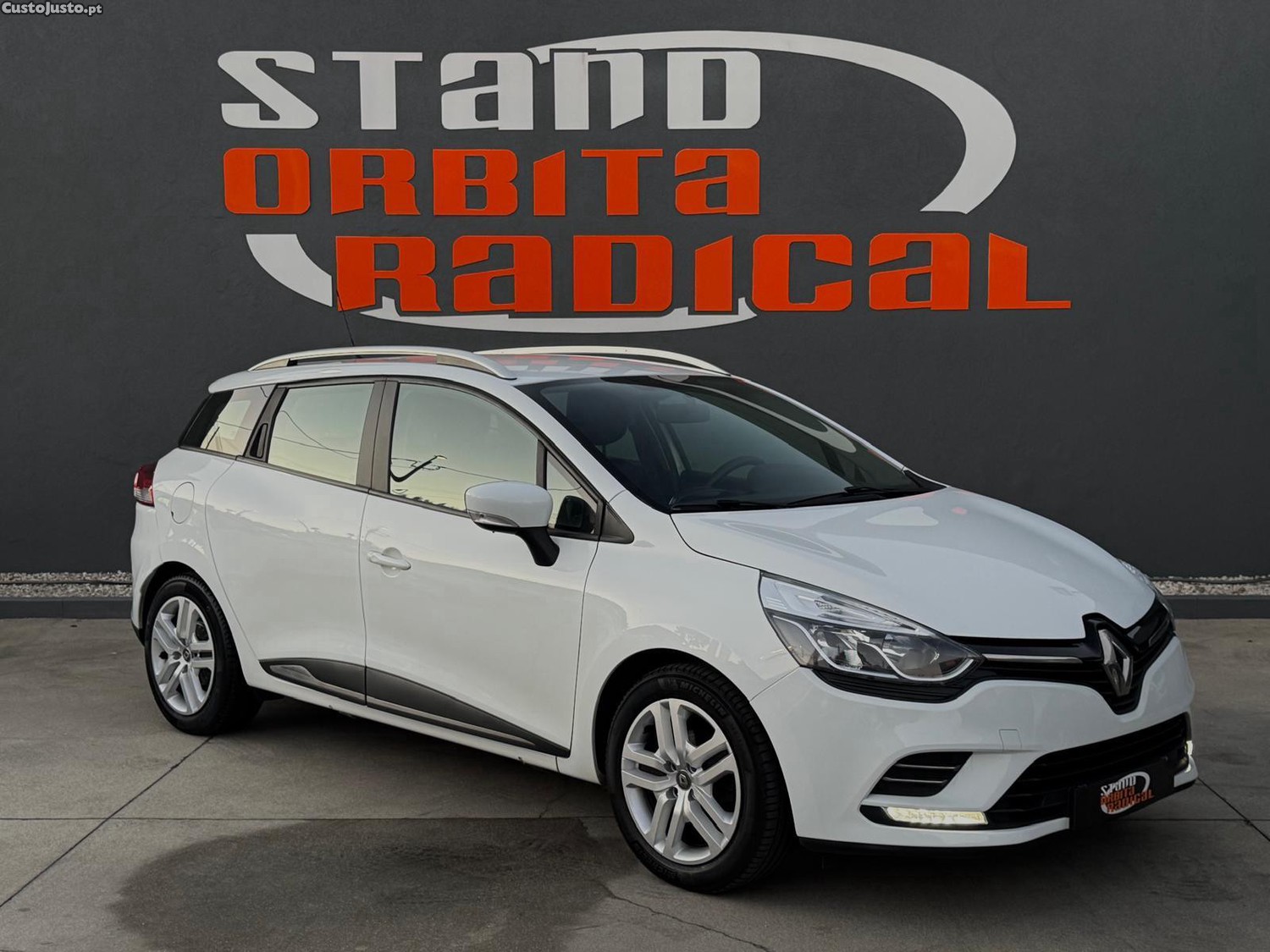 Renault Clio 0.9 TCe Limited — fotografia 13