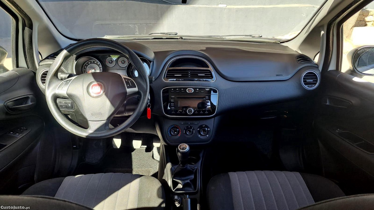 Fiat Punto 1.3 M-Jet Easy S&S — fotografia 5