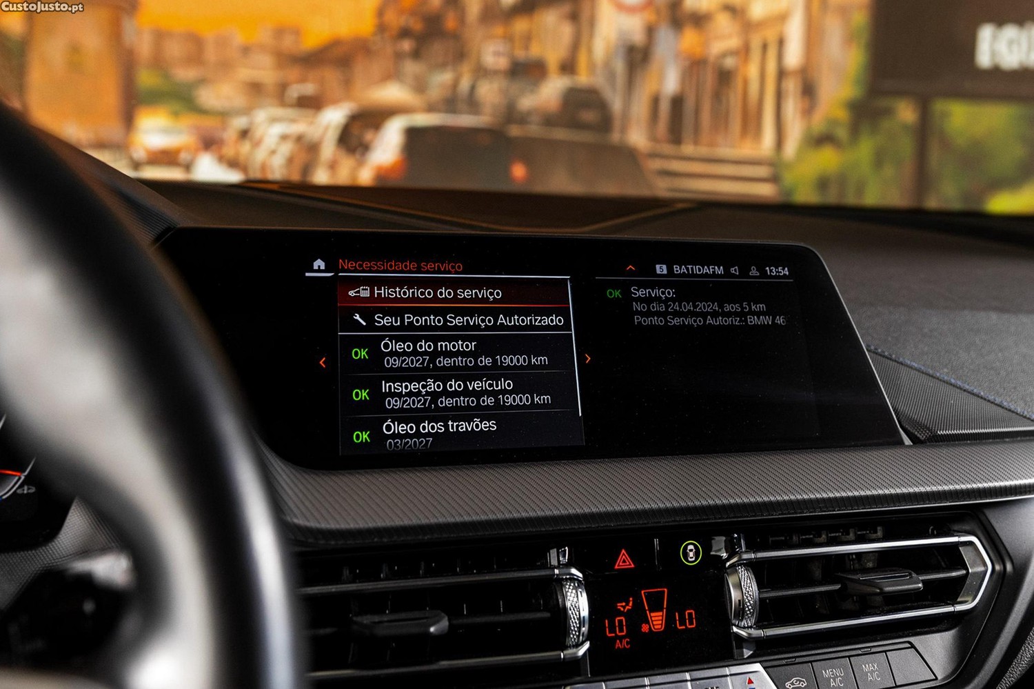 BMW 118 i Pack Desportivo M Auto — fotografia 13