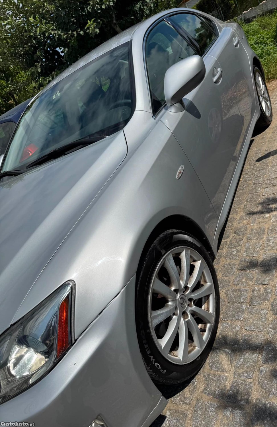 Lexus IS BASE — fotografia 5