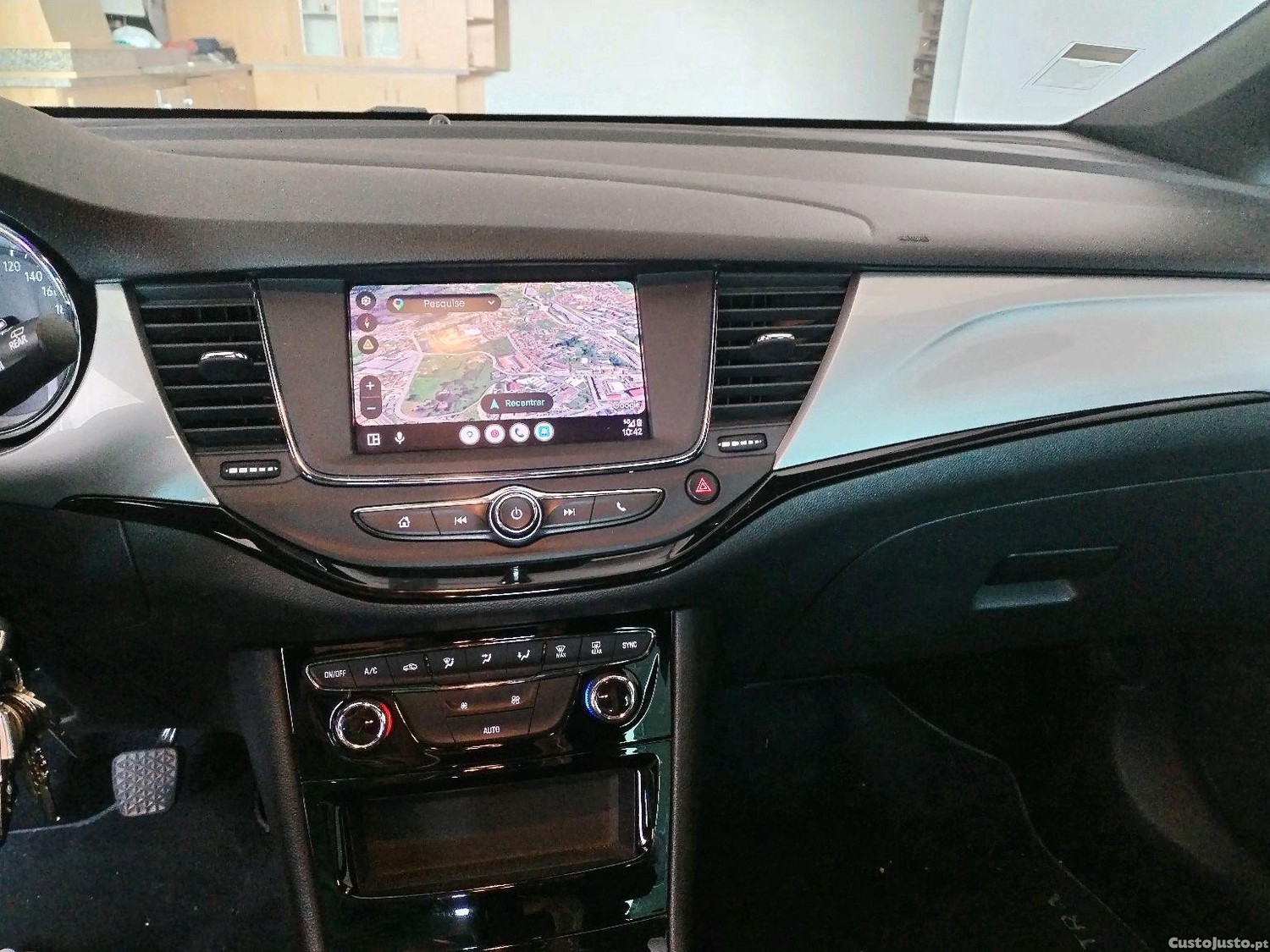 Opel Astra 1.2 T GS Line — fotografia 2