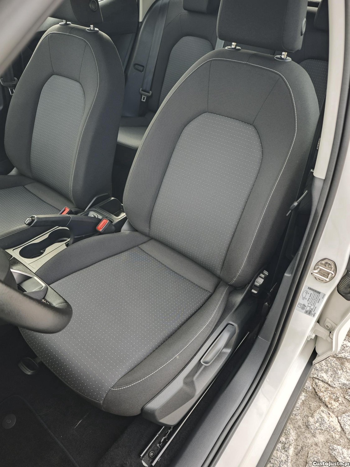SEAT Arona TSI Style DSG — fotografia 10