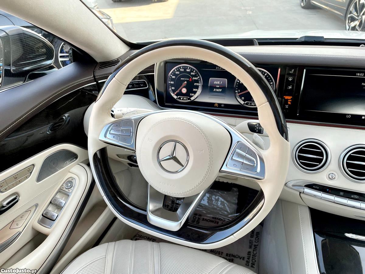 Mercedes-Benz S 63 AMG V8 Bi-Turbo 4-Matic — fotografia 50