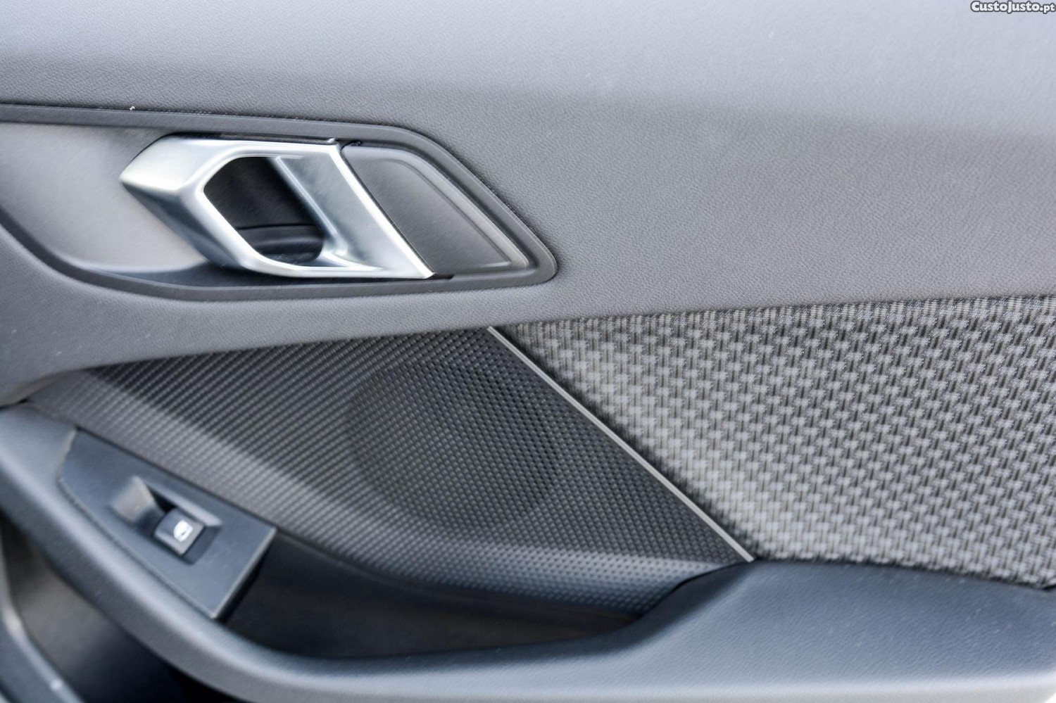 BMW 116 d Advantage — fotografia 2
