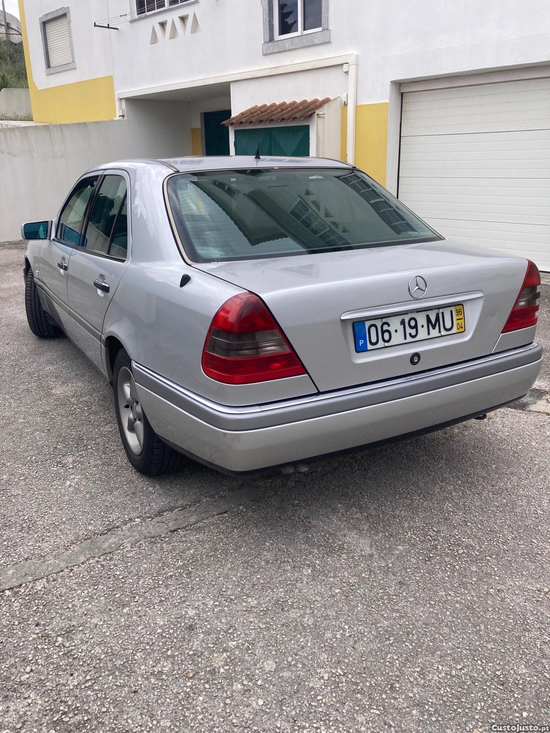 Mercedes-Benz C 250 TD — fotografia 5