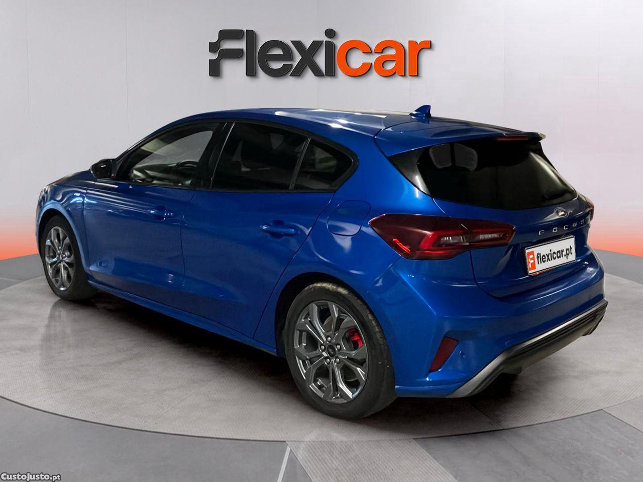 Ford Focus 1.0 EcoBoost MHEV ST-Line — fotografia 20