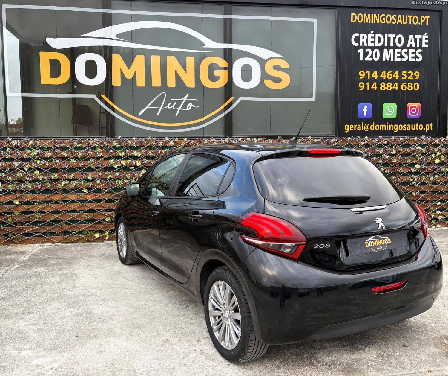 Peugeot 208 1.5 BlueHDi Signature — fotografia 5