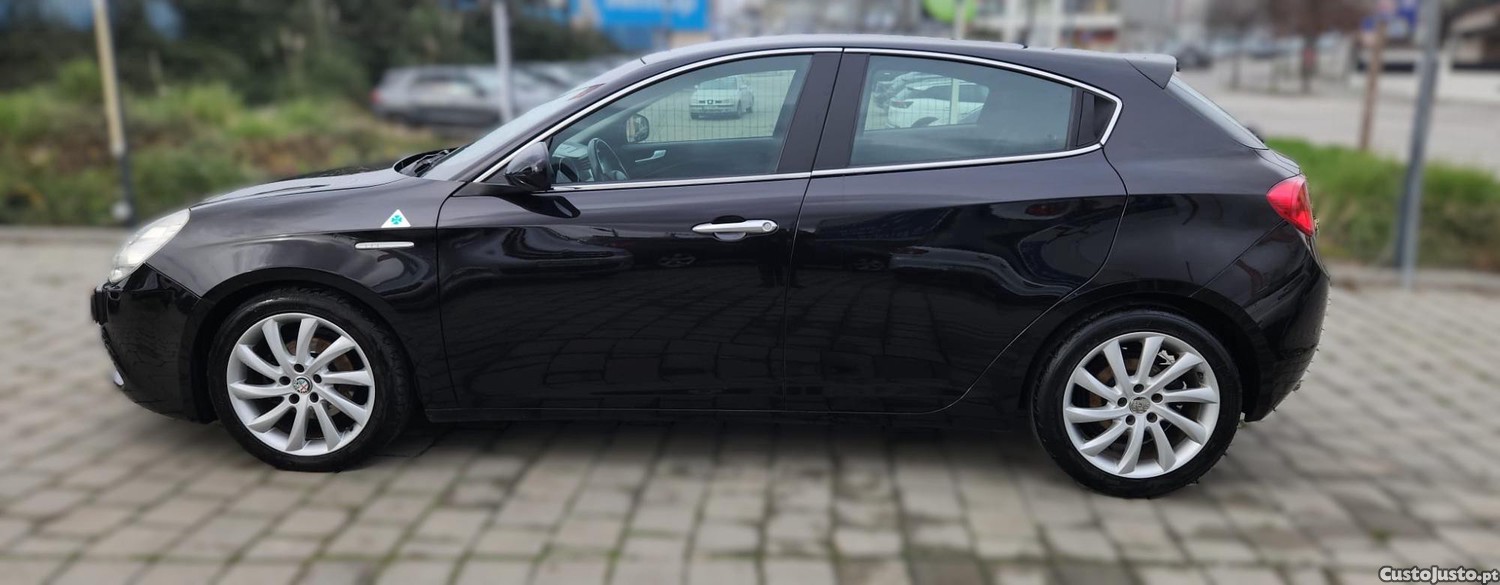 Alfa Romeo Alfa 6 Giulietta 1.6 JTDM Distintctive/Nacional/C/ Garantia — fotografia 5