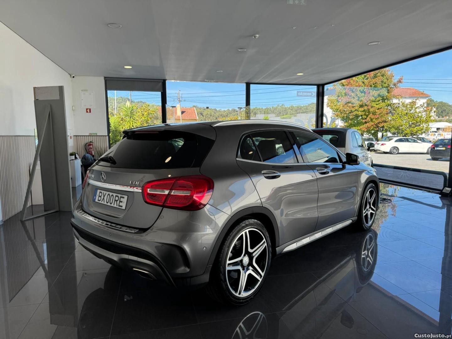 Mercedes-Benz GLA 200 amg line auto - 15 — photo 4