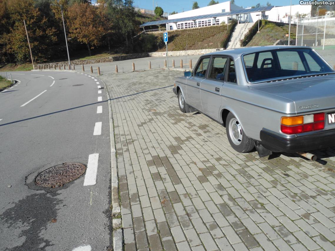 Volvo 240 GL Com A/C Original Imaculado — fotografia 9