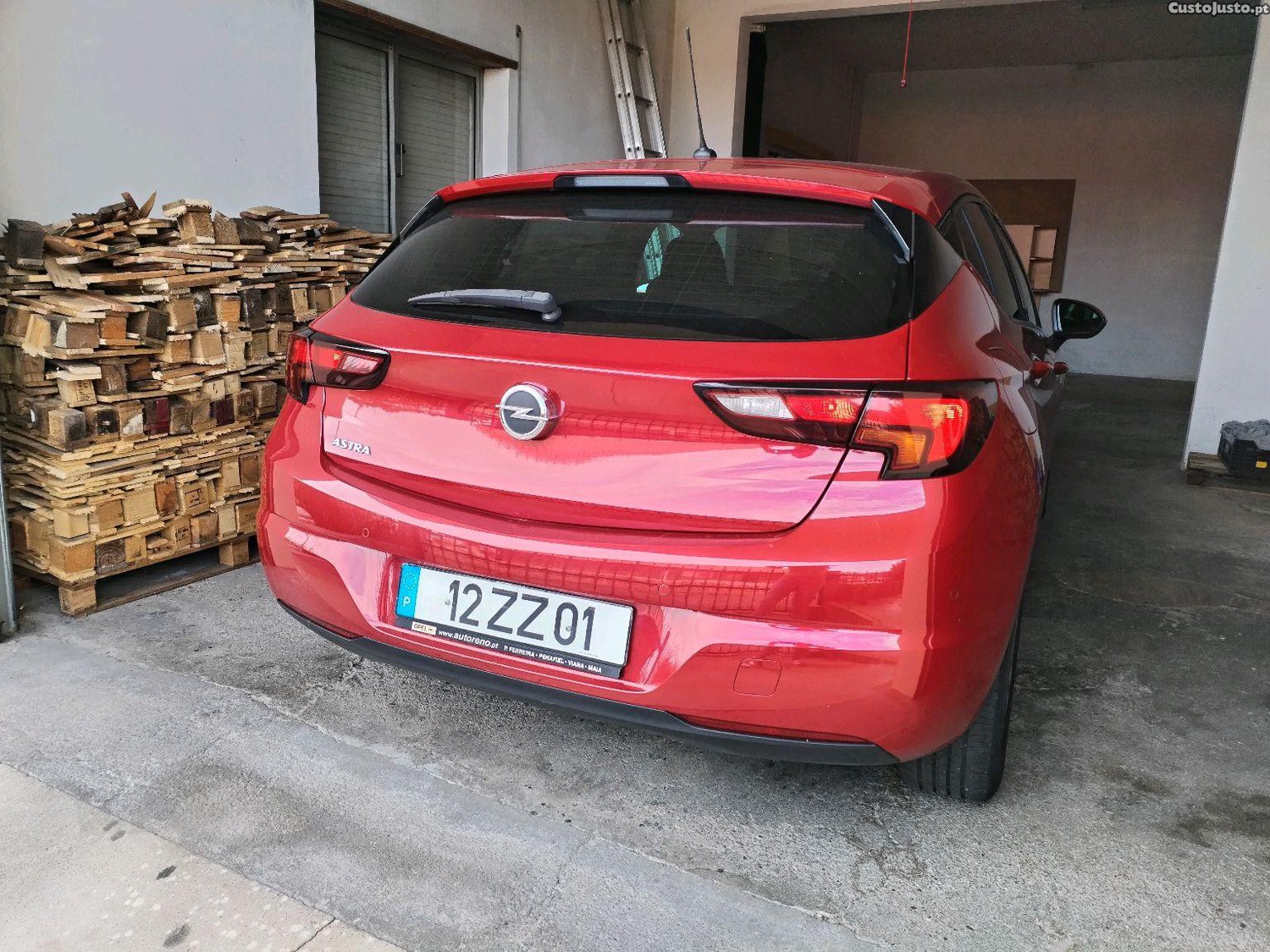 Opel Astra 1.2 T GS Line — fotografia 9