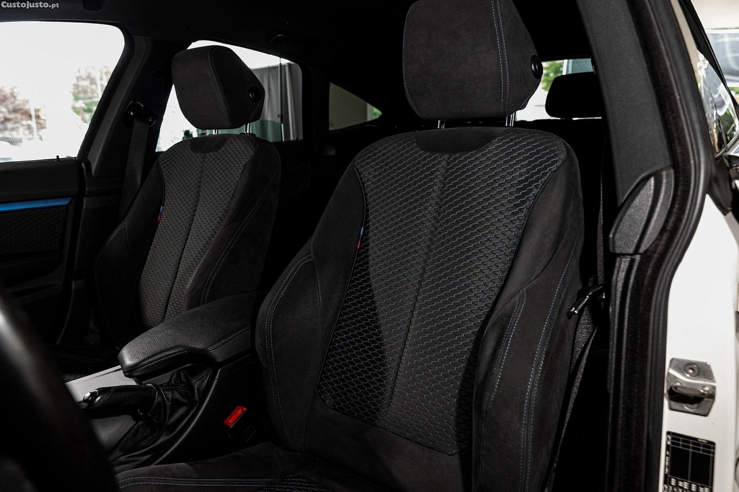 BMW 320 d Auto Pack M — fotografia 14