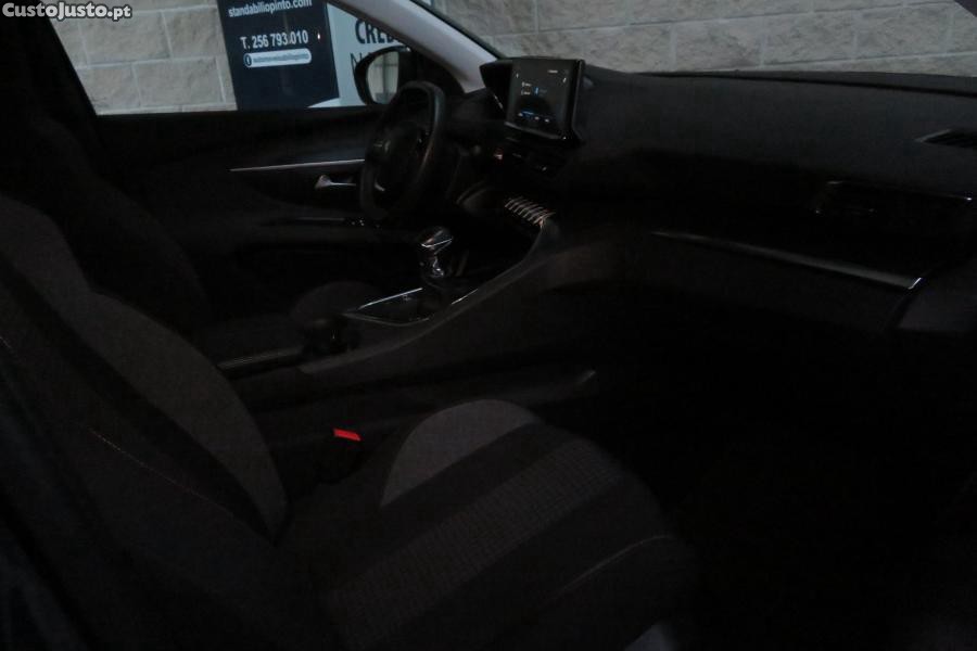 Peugeot 3008 1.5 BlueHDi Active P — fotografia 11