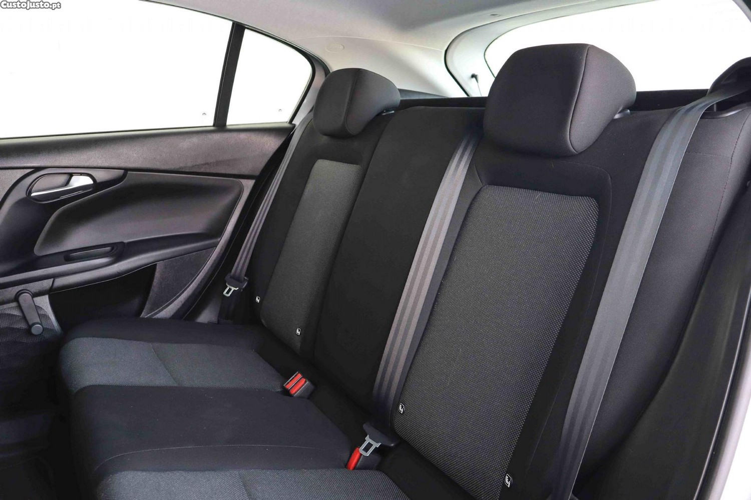 Fiat Tipo 1.3 M-Jet Easy — fotografia 2