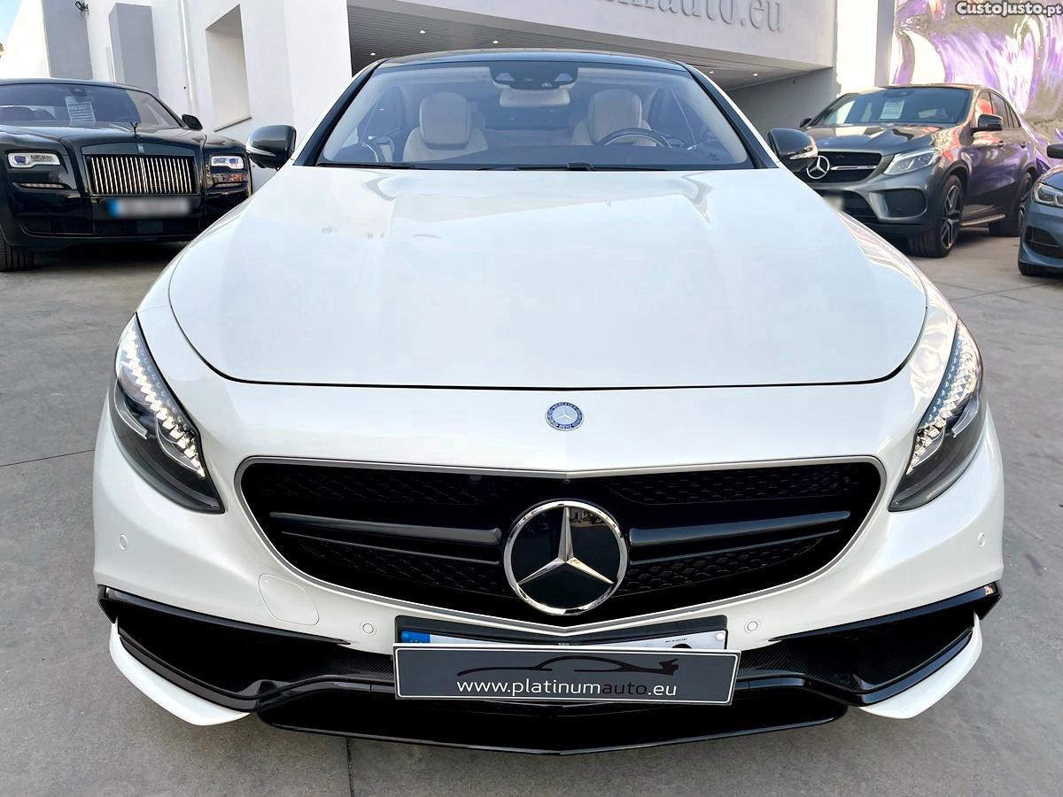 Mercedes-Benz S 63 AMG V8 Bi-Turbo 4-Matic — fotografia 53