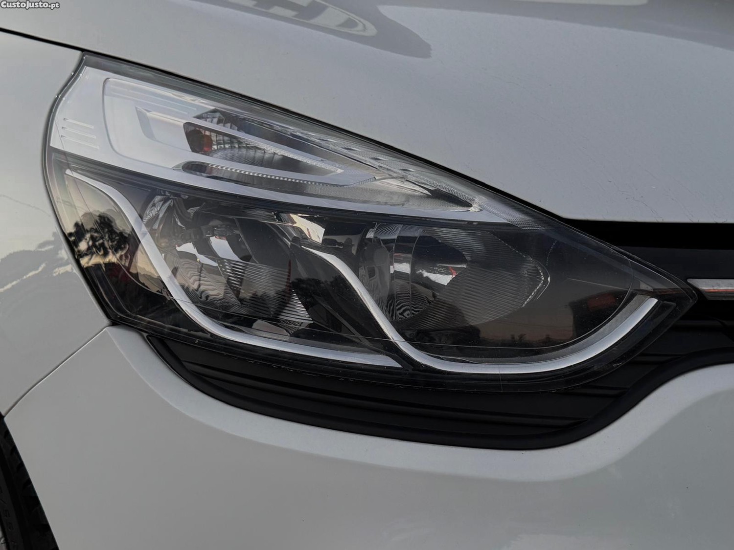 Renault Clio 0.9 TCe Limited — fotografia 5