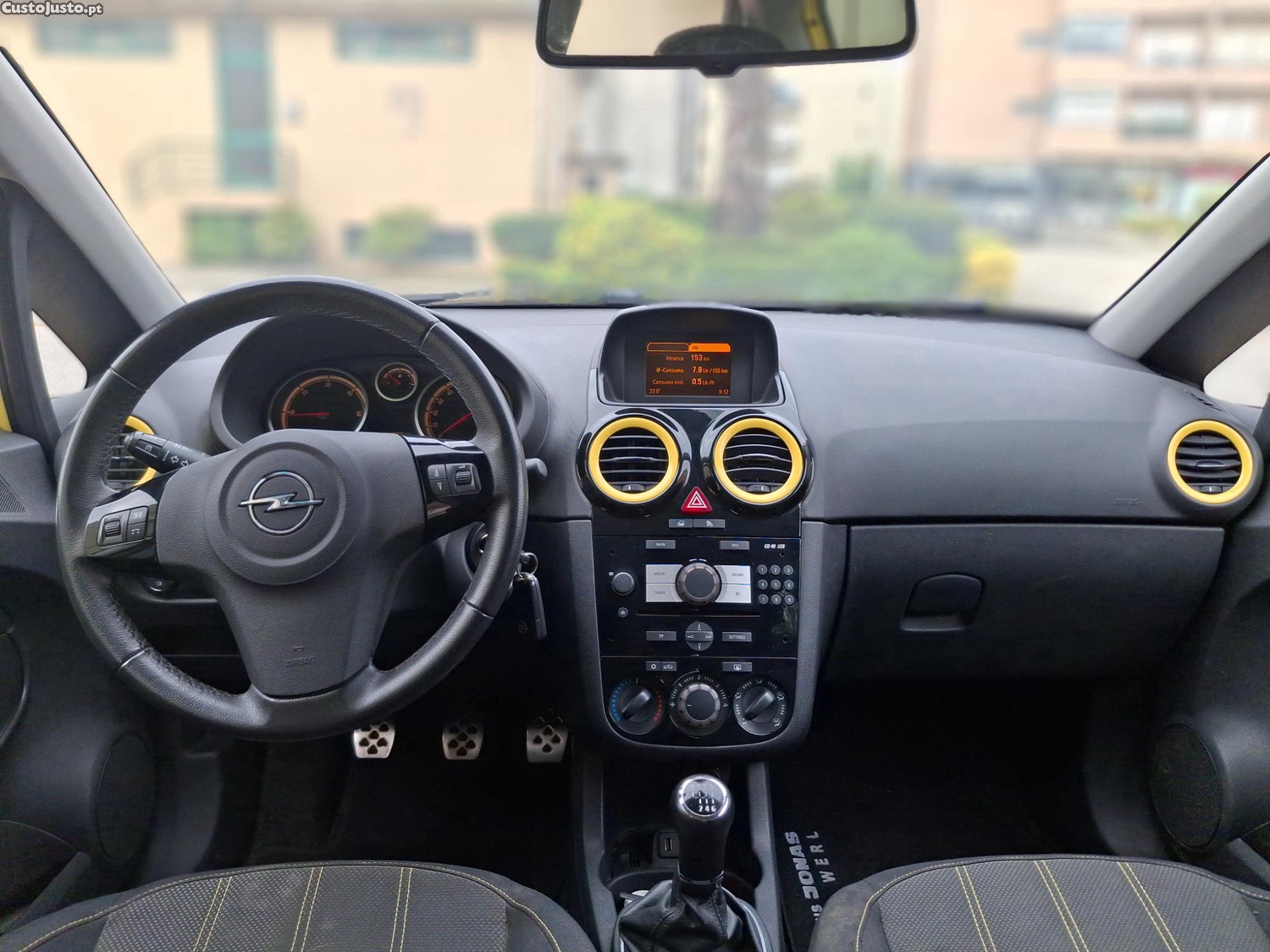 Opel Corsa 1.3 cdti OPC — fotografia 2