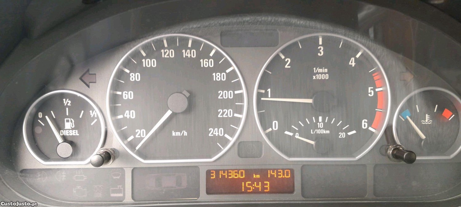 BMW 320 E46 - 136CV — fotografia 7