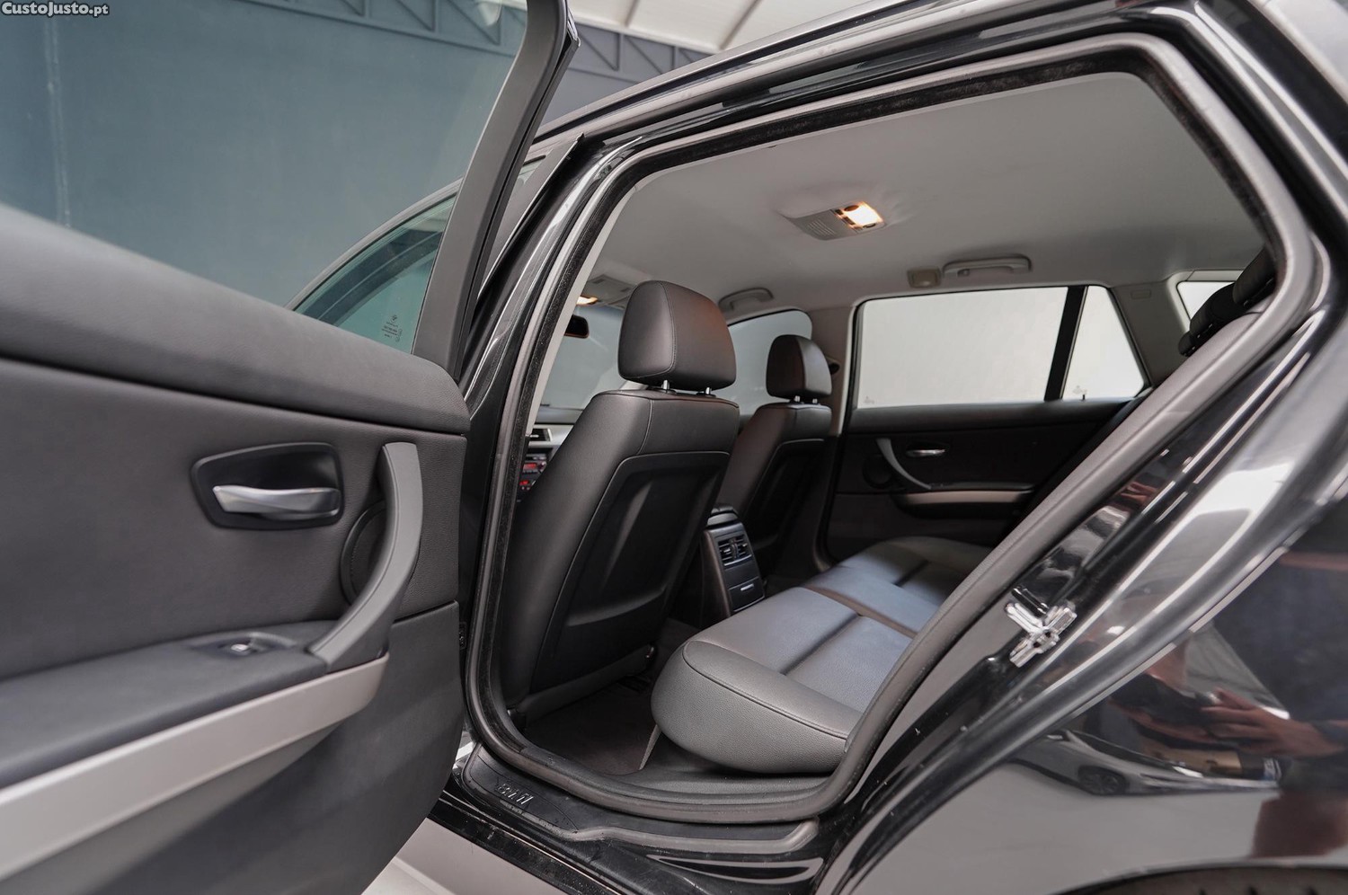 BMW 320 E91 — fotografia 6