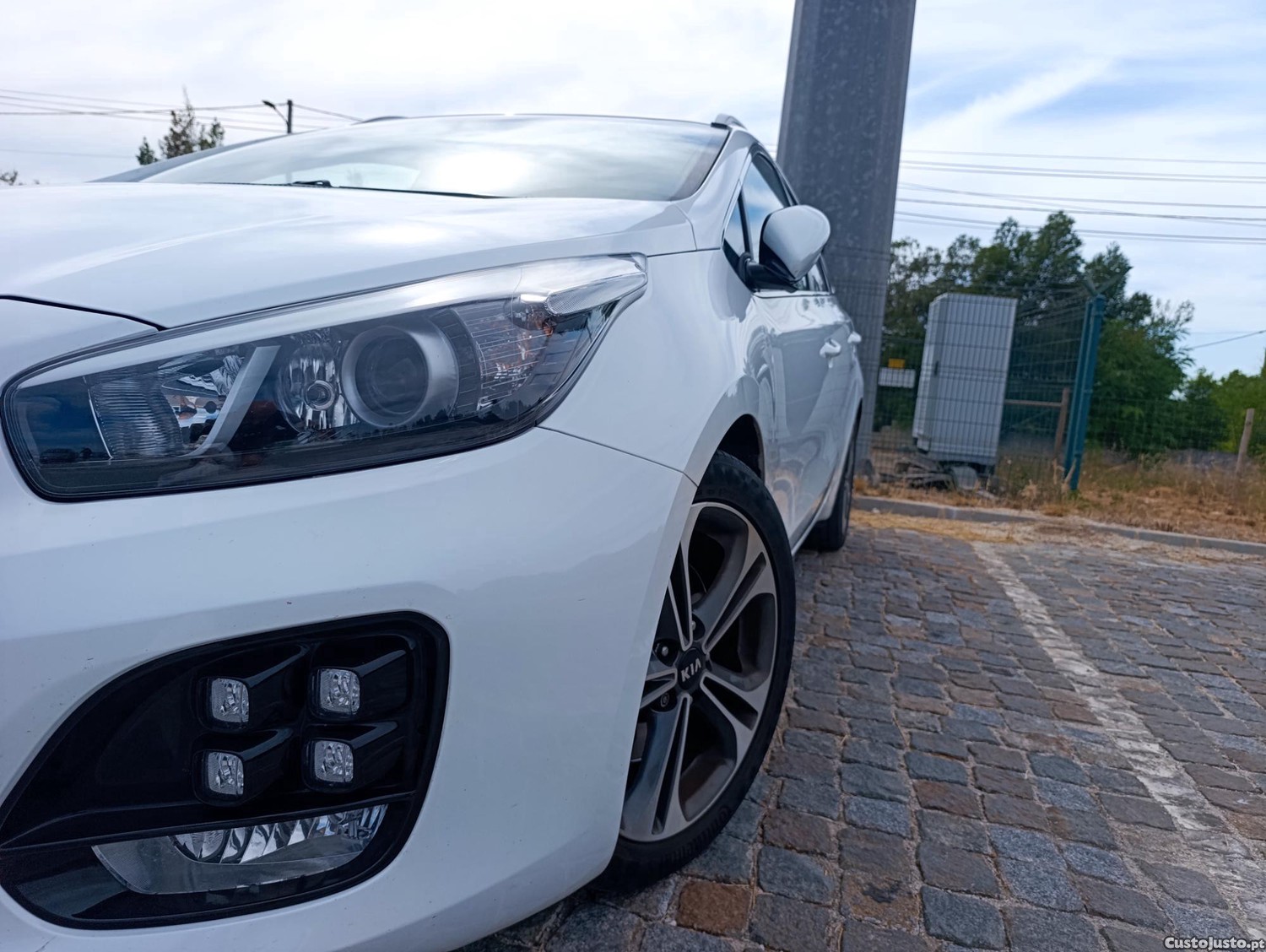 Kia Ceed SW 1.6 crdi gtline — fotografia 4