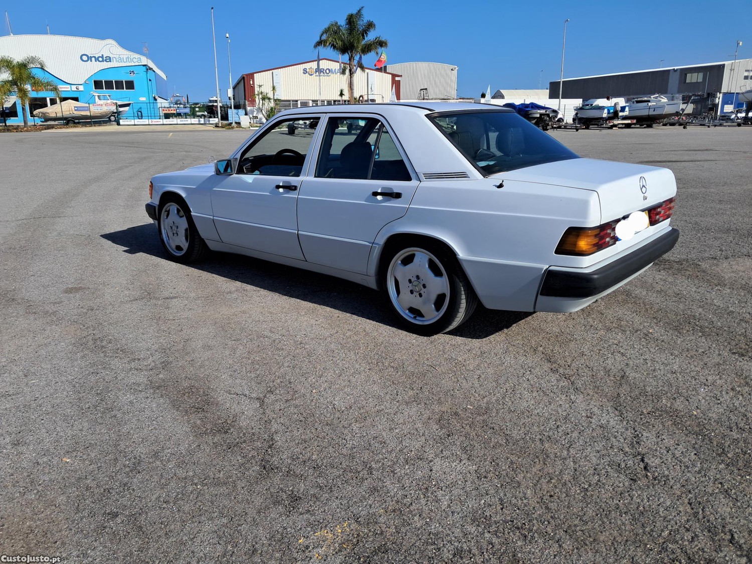 Mercedes-Benz 190 W201 — fotografia 6