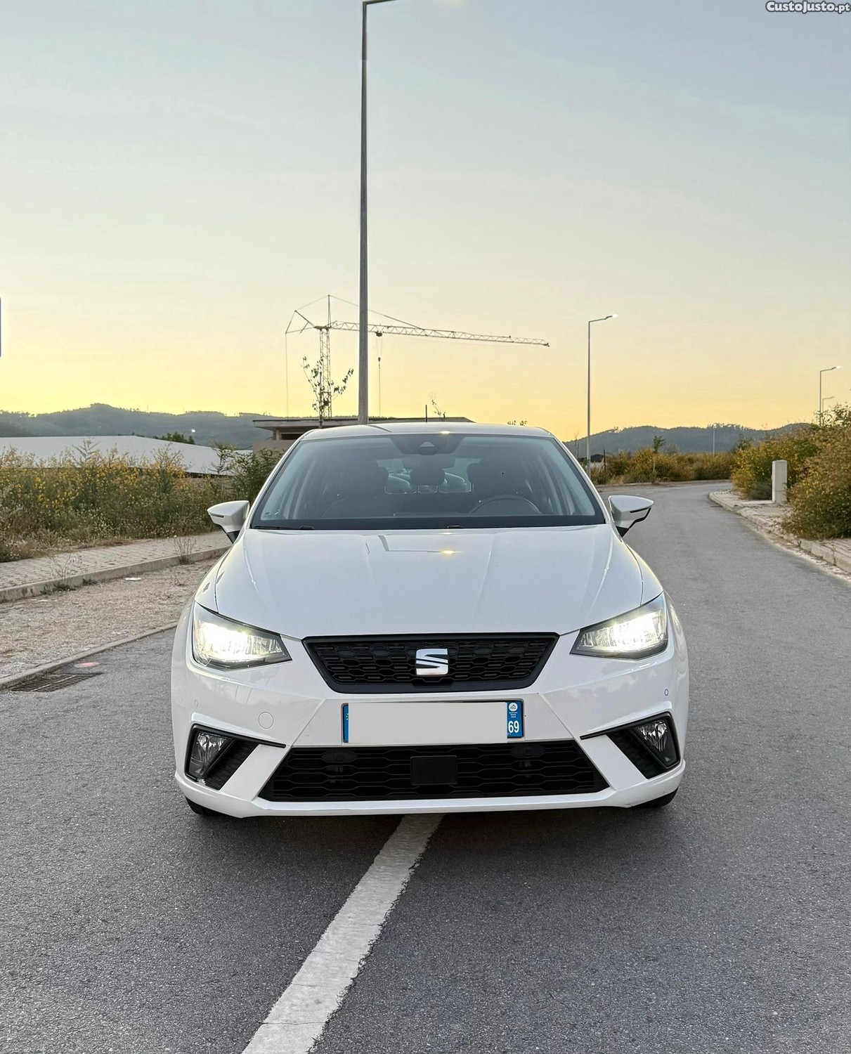 SEAT Ibiza 1.0 TSI Reference — fotografia 8
