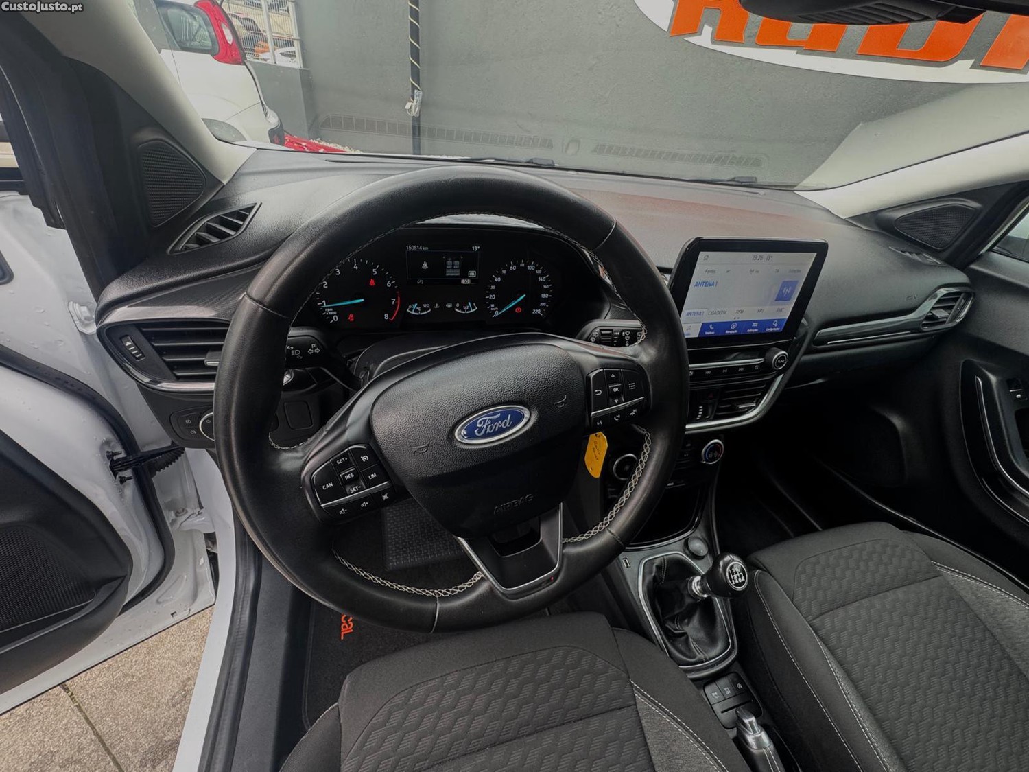 Ford Puma 1.0 EcoBoost MHEV Titanium — fotografia 7