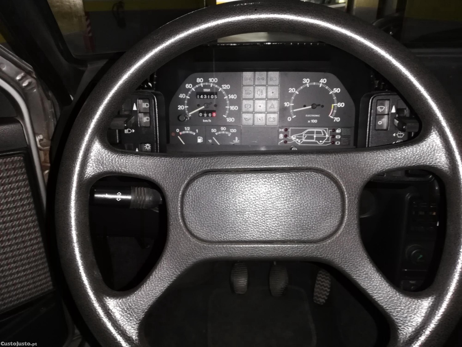 Fiat Uno 60 SL — fotografia 4