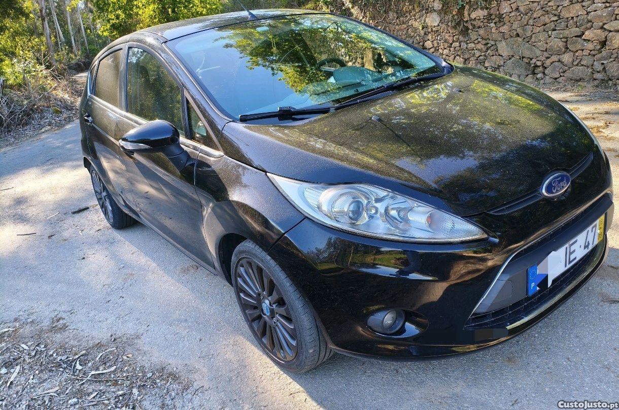 Ford Fiesta 1.4 tdci — fotografia 9